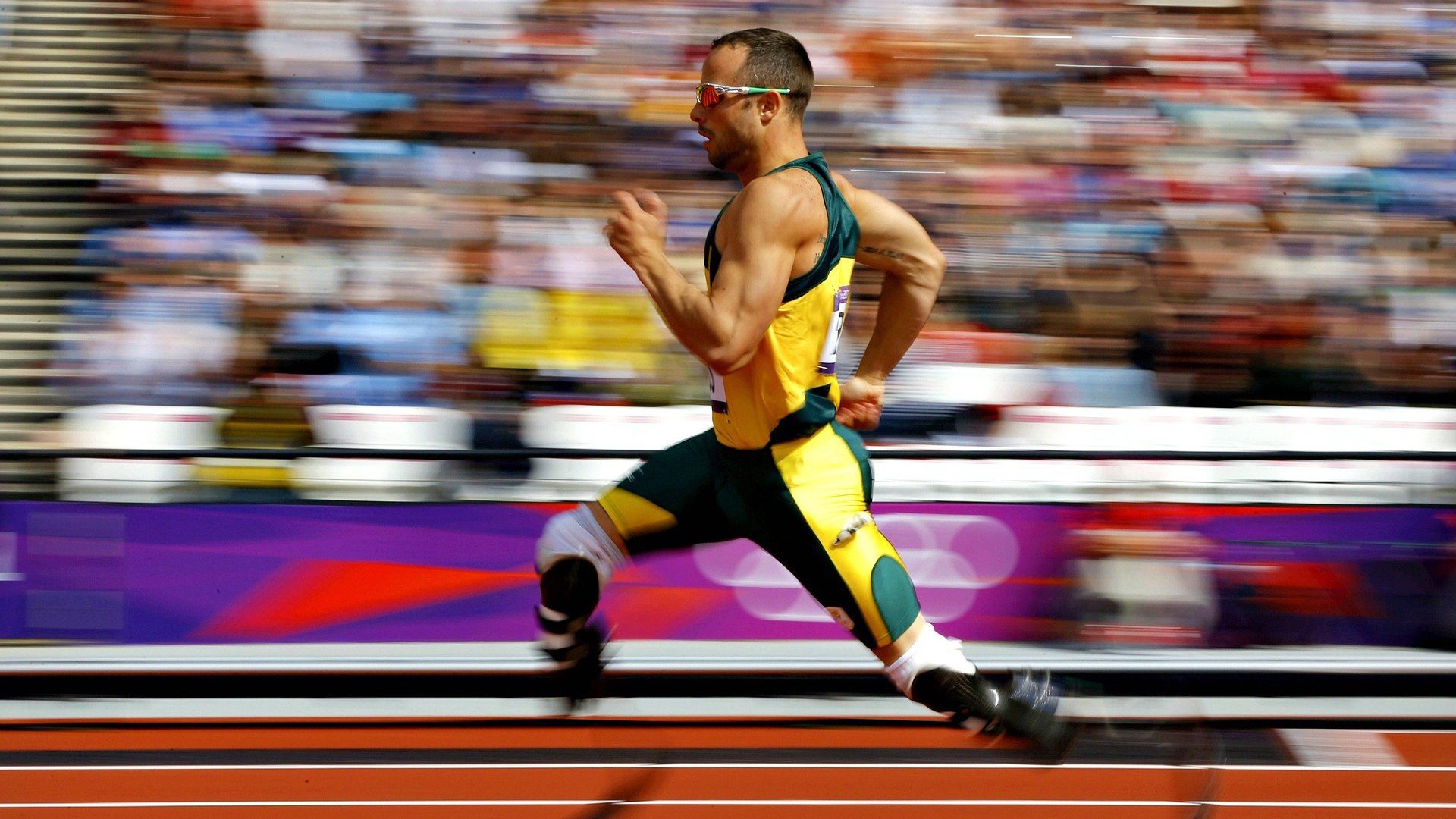 KAIYUNAPP-跨界合作案例频繁：品牌与战队共同创造行业价值，跨界品牌联合的前因后果研究