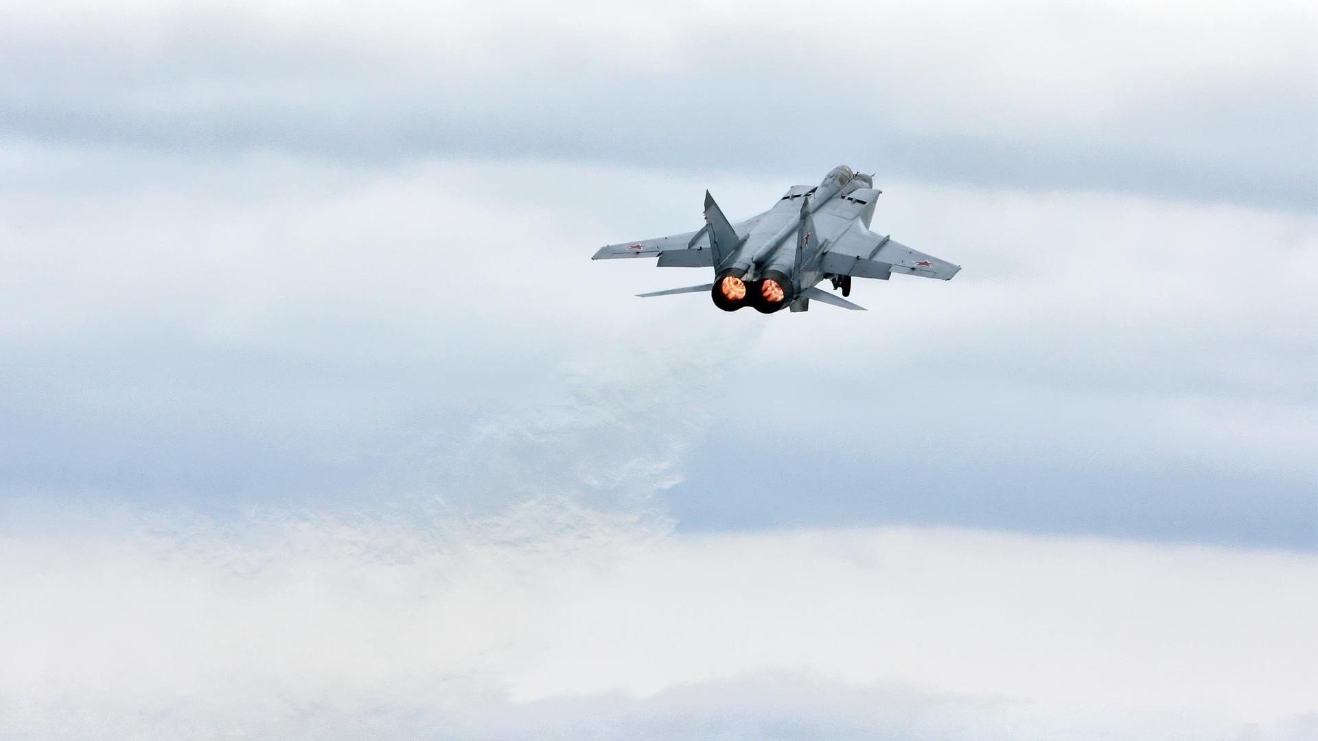 巴萨前锋破解对手防线,领先其他射手一步,巴萨历史的传奇前锋