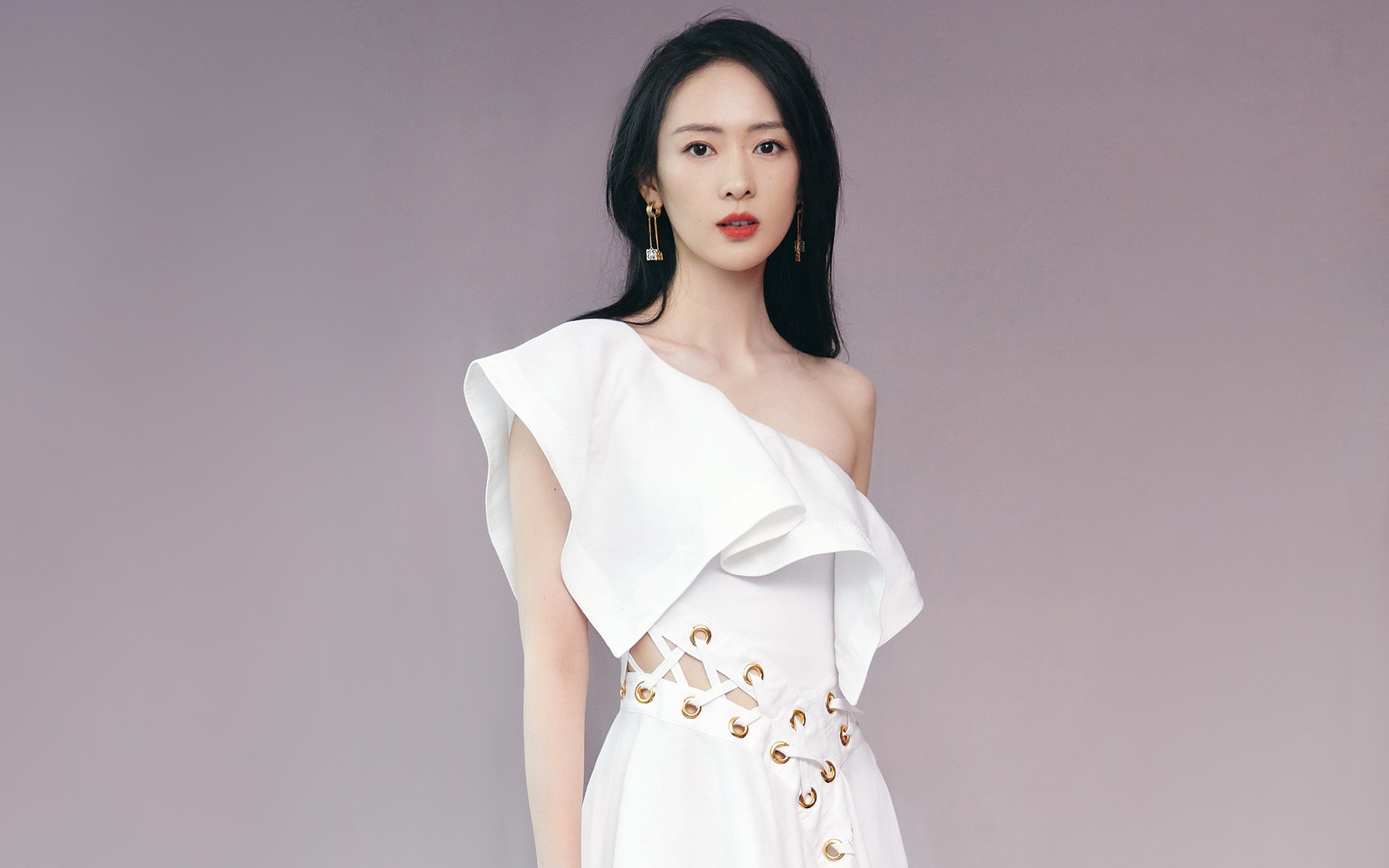 拉齐奥建立中场屏障控制比赛节奏,拉齐奥的主场