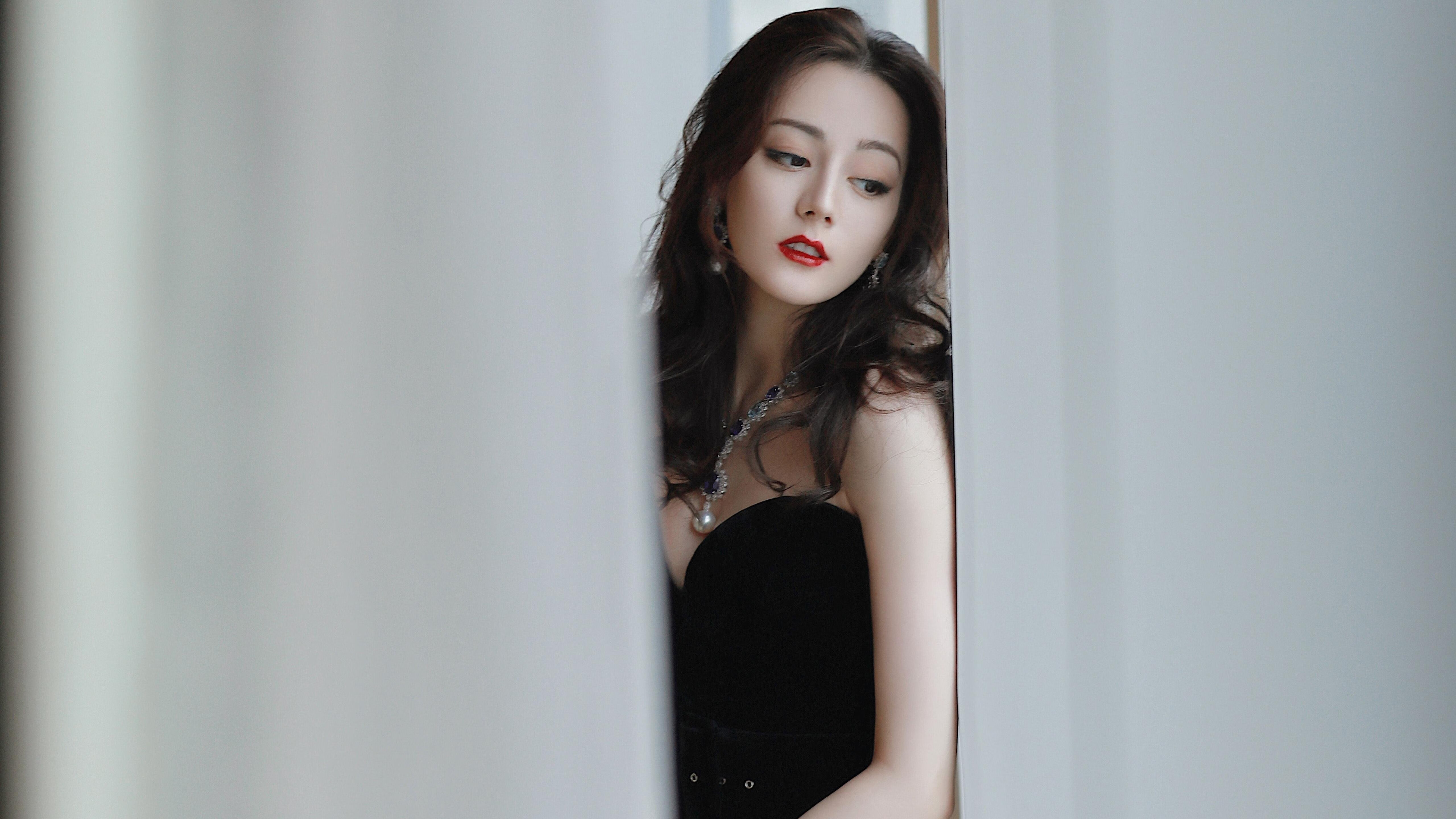 开云入口-德甲活力全开：攻防转换让人目不暇接！，德甲身体对抗